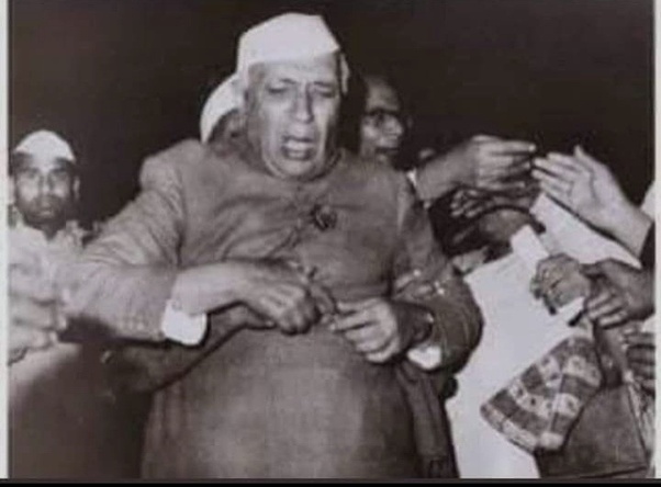 नेहरू स्वामी विद्यानंद विवाद